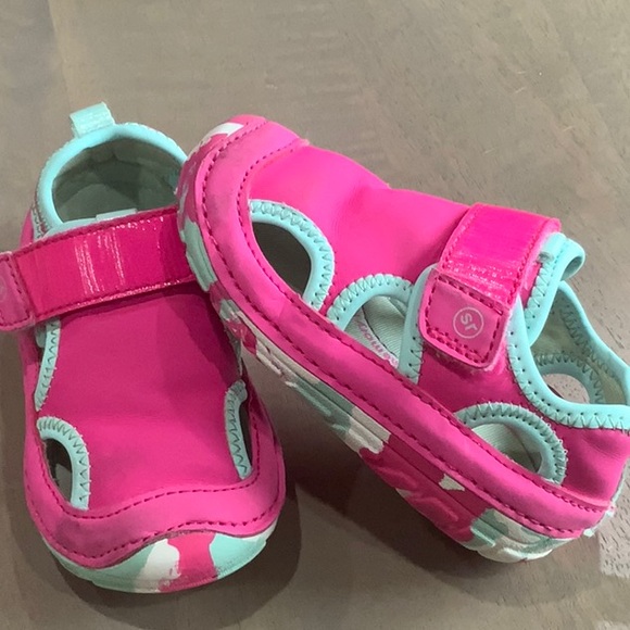 Stride Rite Motion Splash Water Sandals - Picture 5 of 7